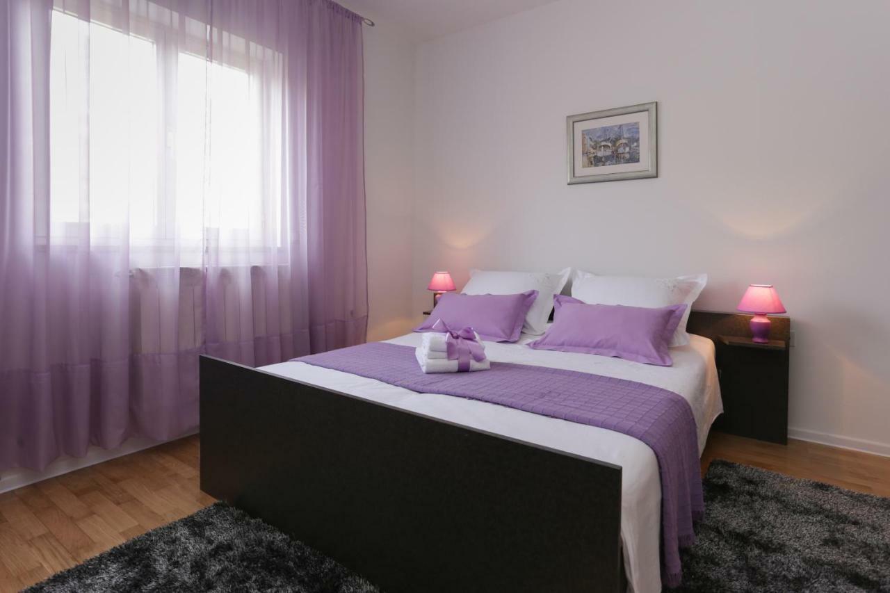 Charming Carmen Apartment Kaštela エクステリア 写真